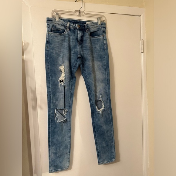 BLANK NYC Skinny Classique distressed jeans size 27 - Picture 3 of 9